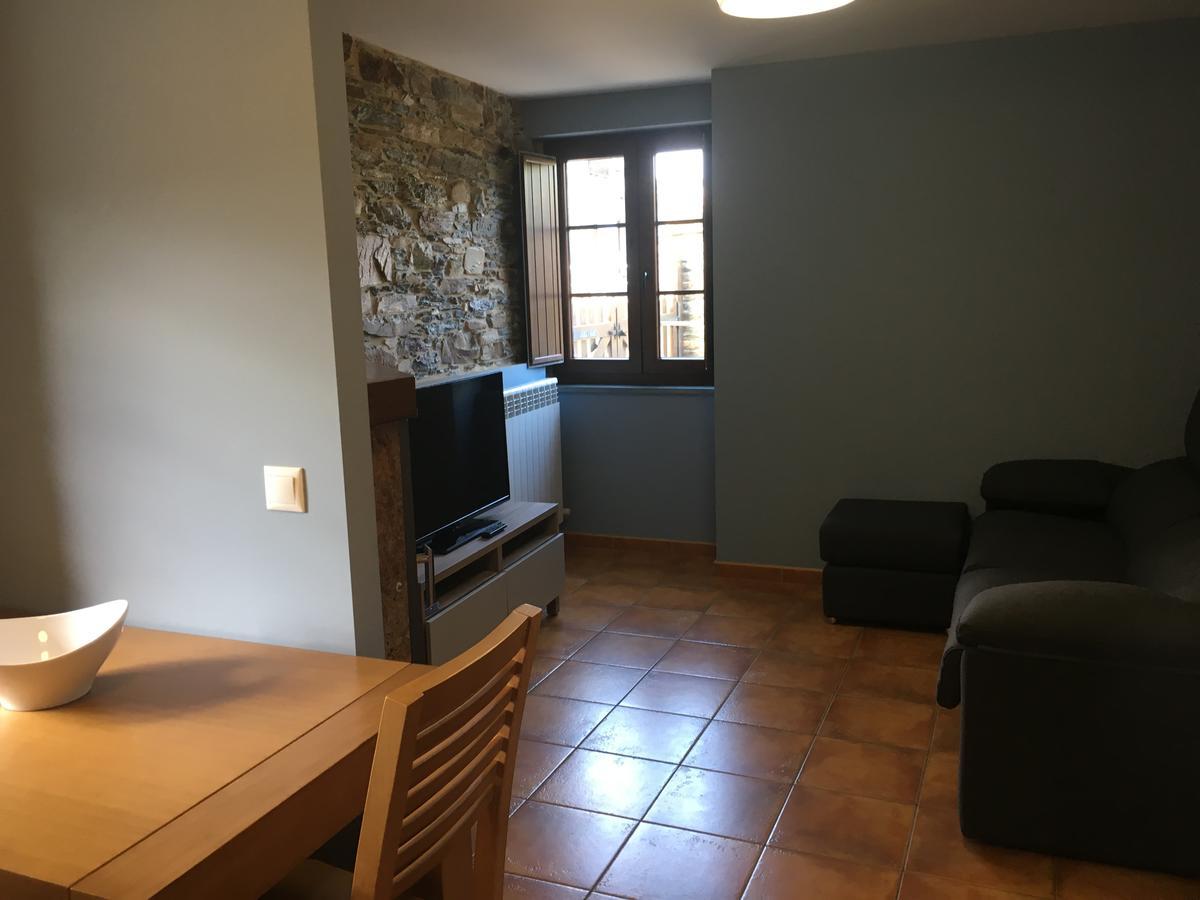 Apartamentos Carola San Tirso de Abres Eksteriør bilde